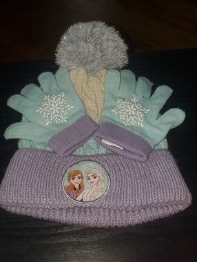 Disney Frozen Purple, Light Blue & Cream Pom Beanie with Gloves Set
